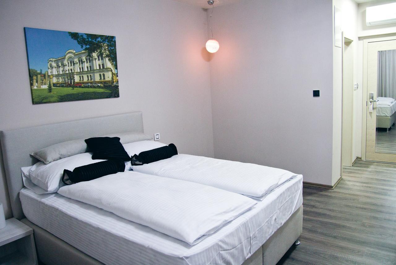 Hotel Bakarni Lonac Brčko Esterno foto